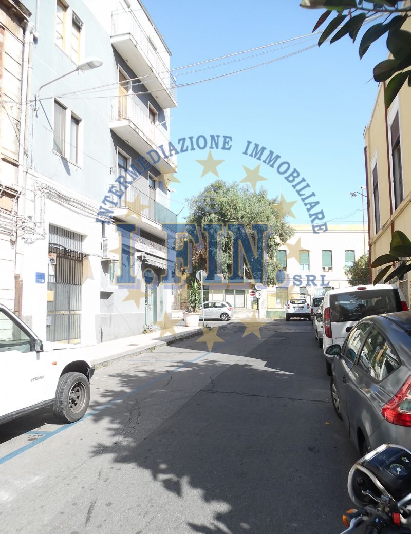 casa indipendente ristrutturata, zona via Vittorio Emanuele